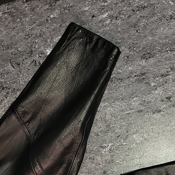 Vintage. Preston & York. Like-new. Genuine Leather long-coat. Women's size XL - Picture 6 of 16